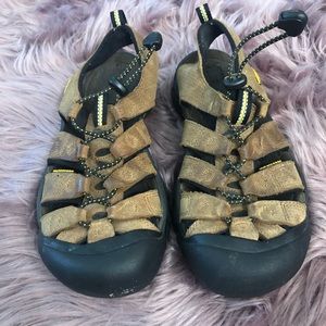 Men’s leather waterproof shoes